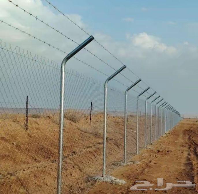 We supply and install all types of fences.64619151991171113