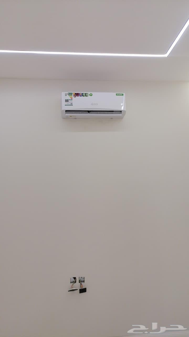 فني صيانة وتركيب مكيفات الهواء64619037576579111