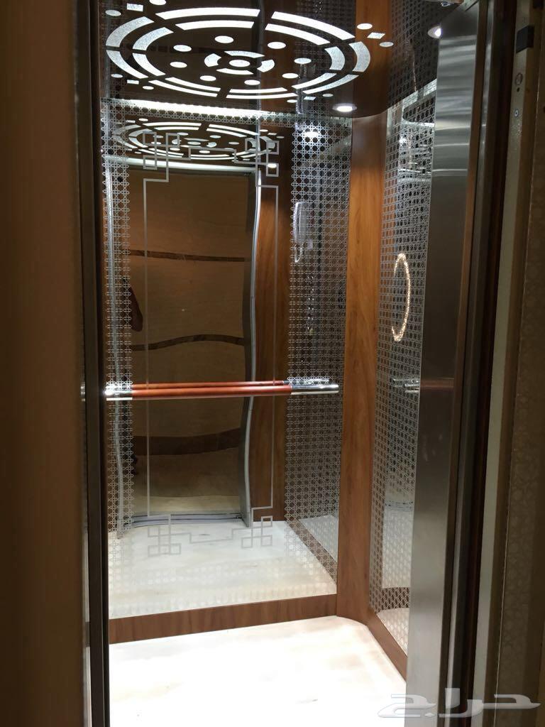 صيانة وتحديث وبرمجة وتركيب جميع انواع المصاعد العالميه64619123909505110