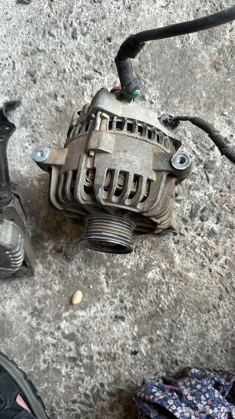 Automotive Electrician: Alternator and Starter Repair, Compressor Installation, Refrigerator Installation, Computer Diagnostics and Programming64619037176579113