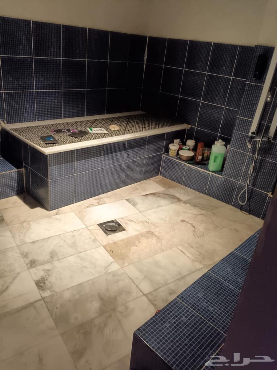 كابتن احمد مصري مساج وحمام مغربي كامل الجسم في الرياض يوم كم64619009039873114