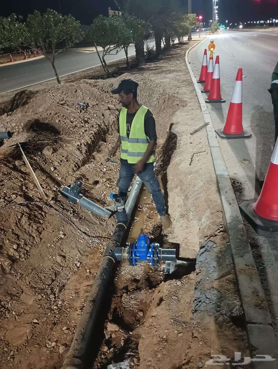 Installation of Conventional and Modern Automatic Irrigation Networks64619023366786111