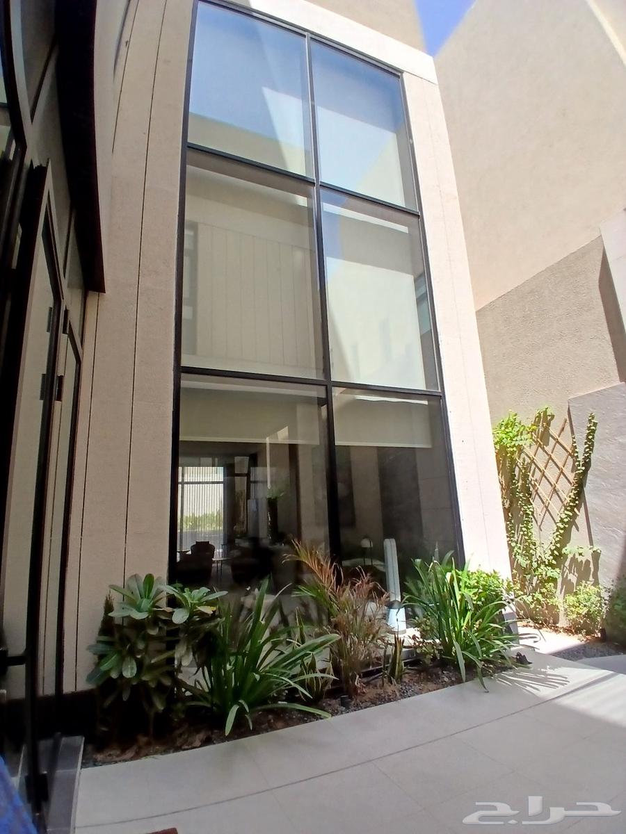 عزل زجاج المباني والمعارض والمكاتب64613468797314111