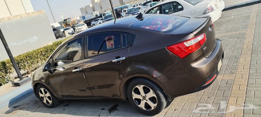 Hello, there is a Kia Rio car, agency-sold, how much is the paint job?63414261429889111