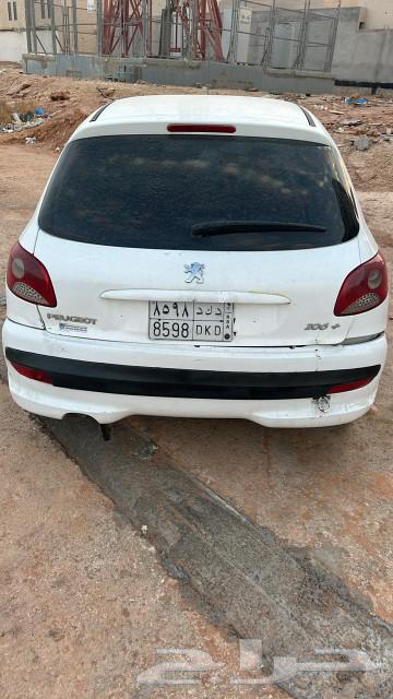 بيجو للبيع مستعجل نظيف شغال الرياض استماره وفحص ساري63415620803073111