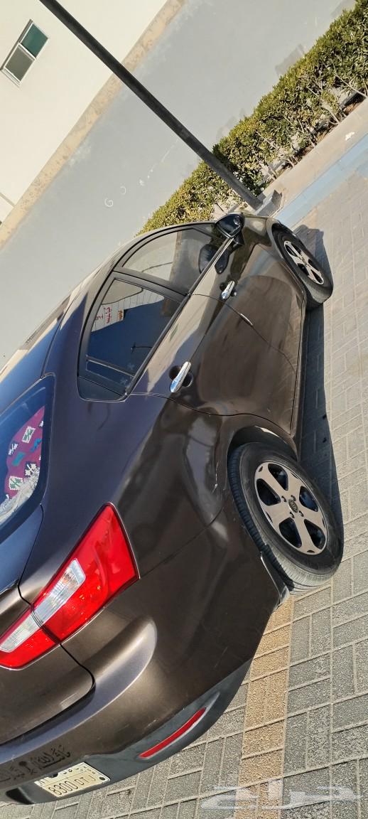 Hello, there is a Kia Rio car, agency-sold, how much is the paint job?63414261429889113