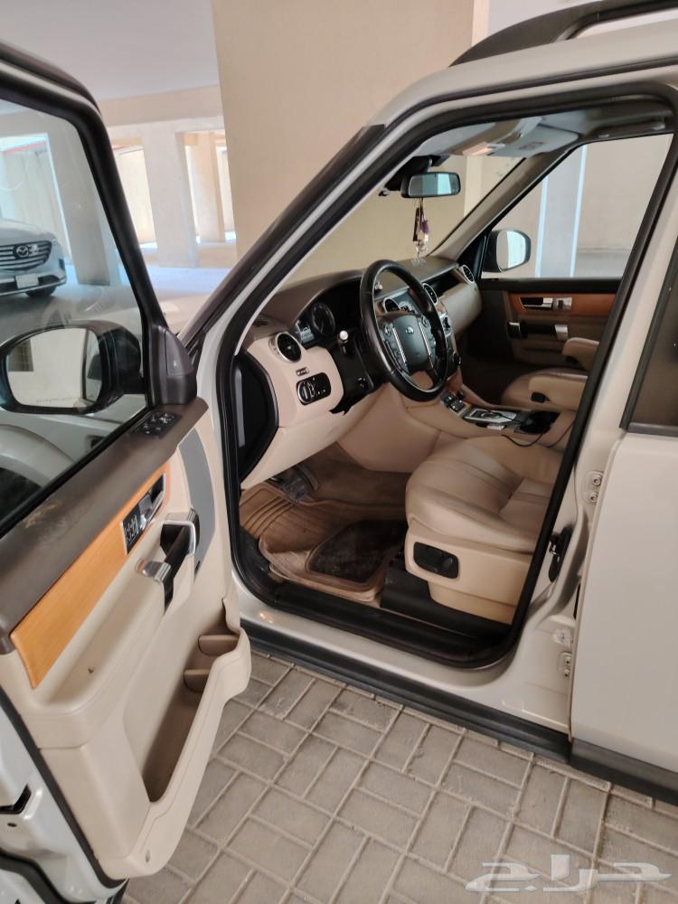 Land Rover 2014 LR4 fully loaded63351608657155112
