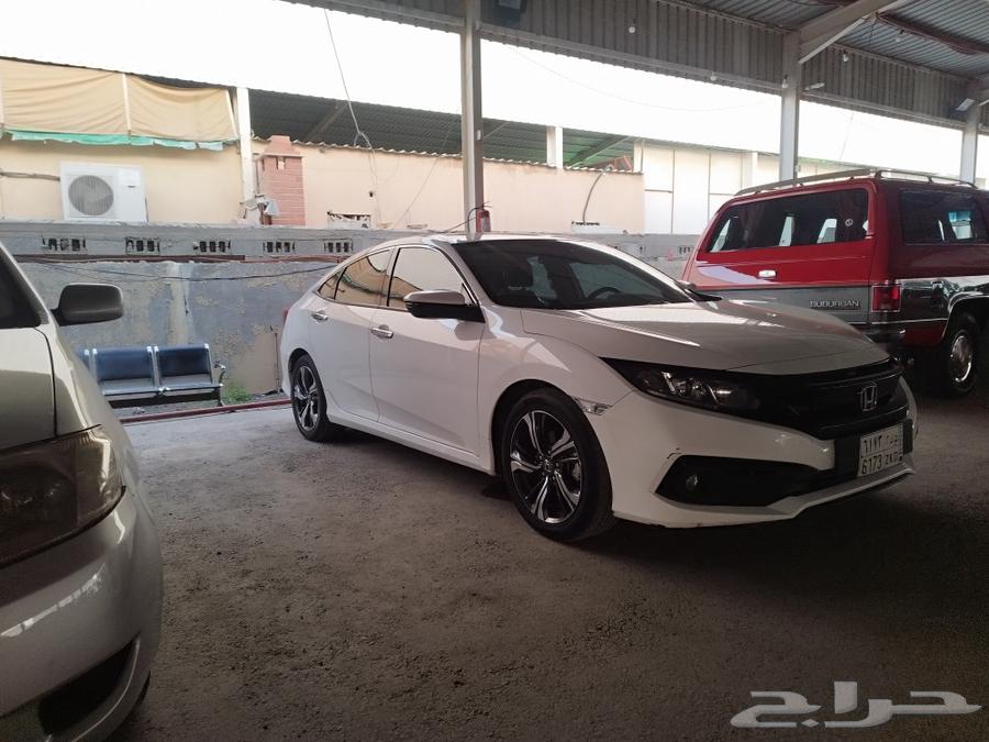 Honda Civic 202063343718714881111