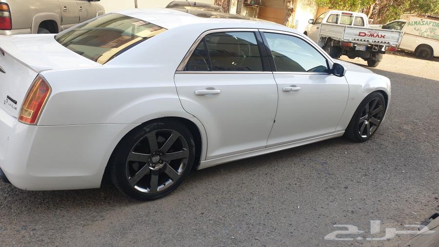 كرايزلر srt8 201363341954923266114