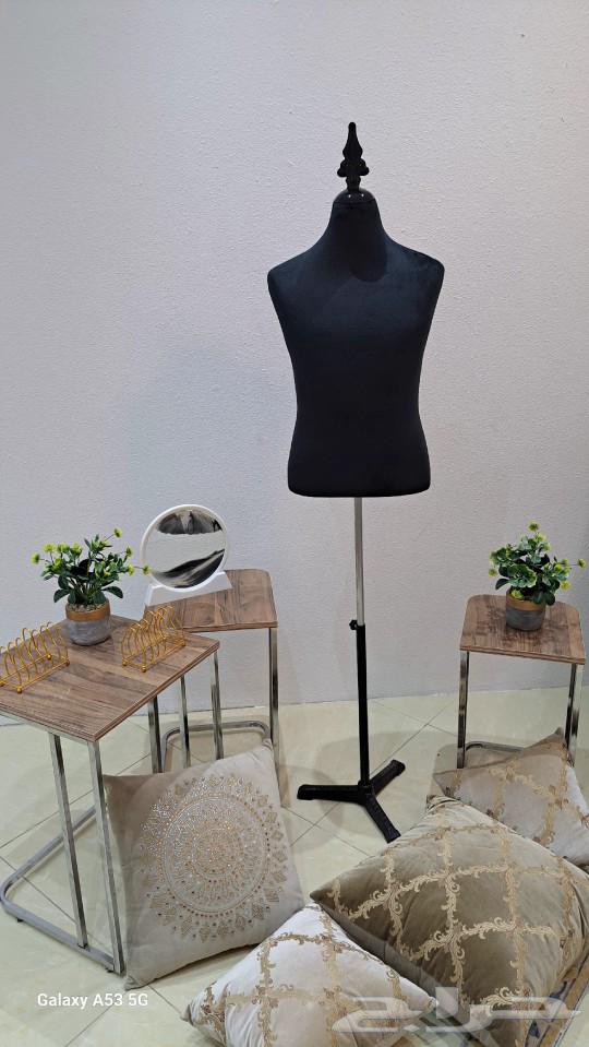 Luxury velvet fabric mannequins with various and distinctive bases63226460707714113