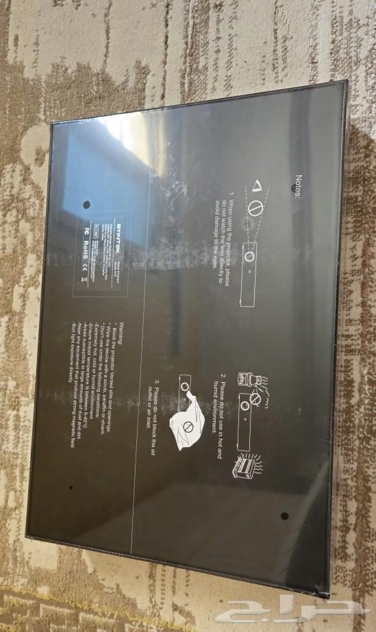 A portable 3D-enabled byintek R19 projector device63225953733250112