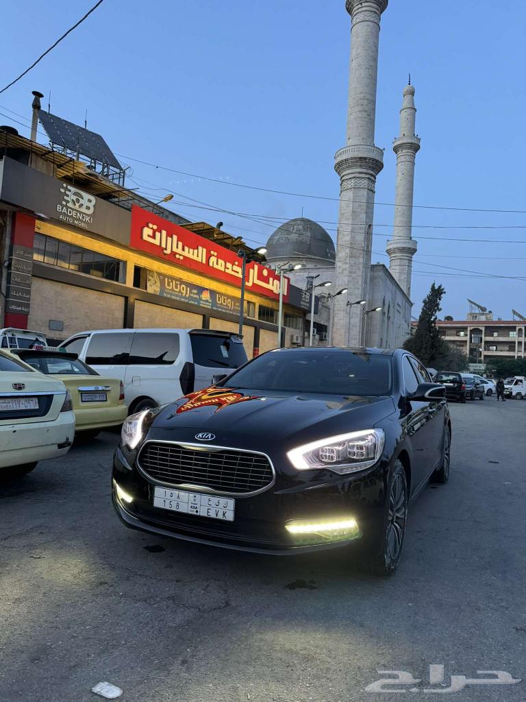 Kia Kares 201563341614953985112