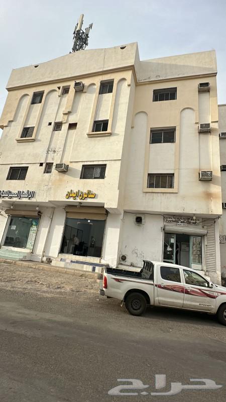 عمارة بحي المغيسله تجارية مؤجرة لوزارة التعليم للبيع63008794076161114