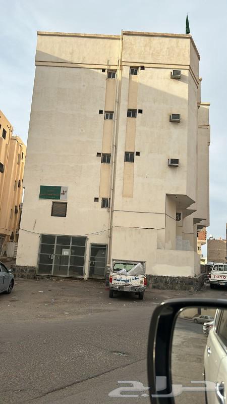 عمارة بحي المغيسله تجارية مؤجرة لوزارة التعليم للبيع63008794076161112