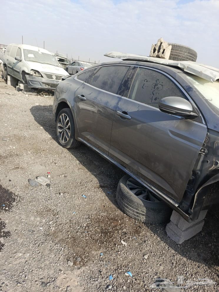 Used Renault spare parts from dismantling63340844907011111