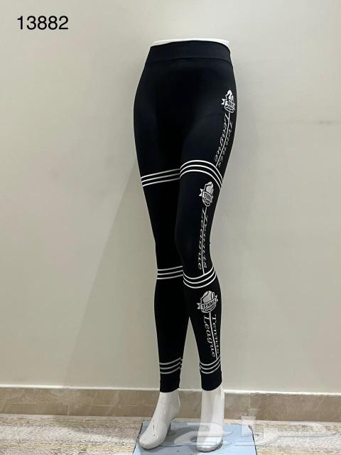 Women's stretch jeans with a slim fit63221584494338112
