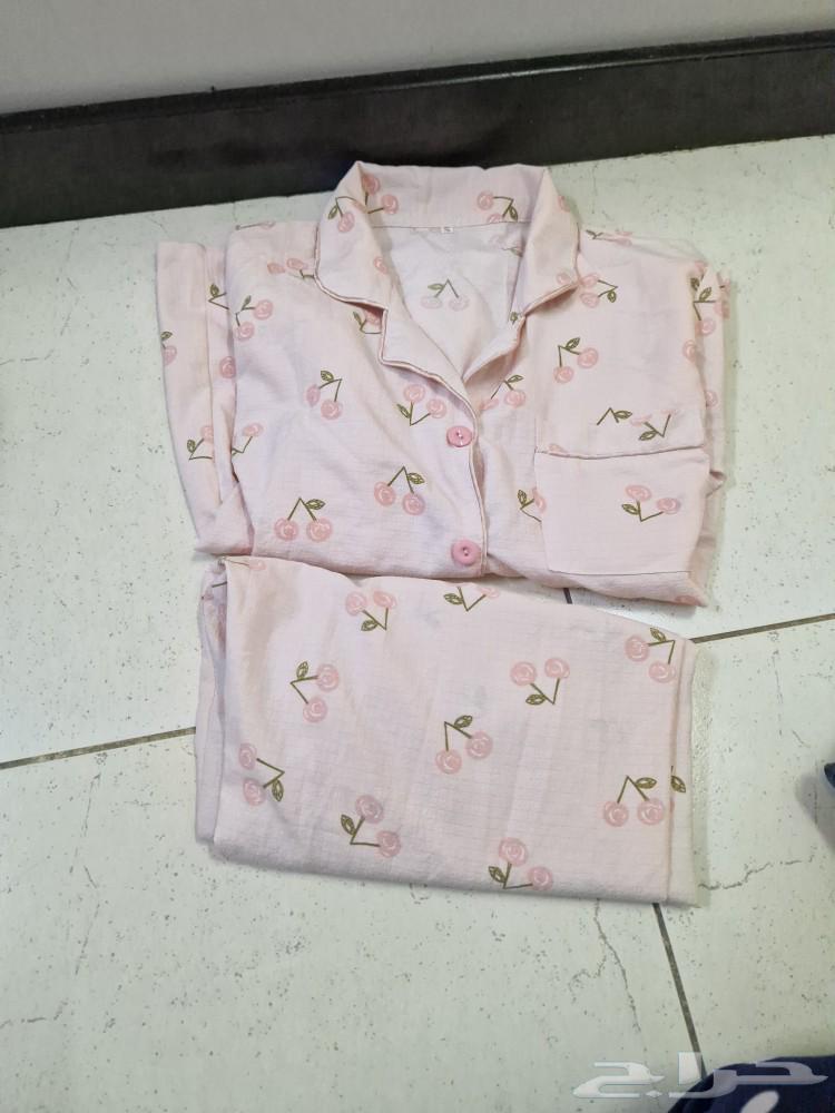 Used clothes for sale63221041590915114
