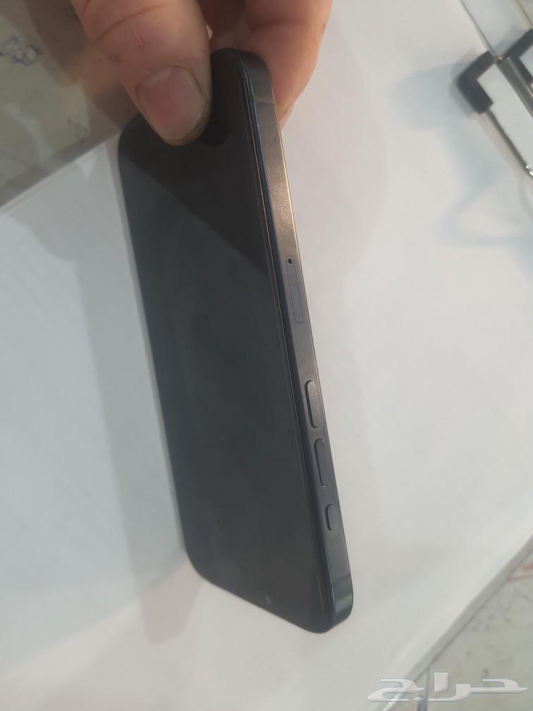 ايفون 15برو بالكرتون والشاحن بطاريه 92 ومساحه 12863219546642178112