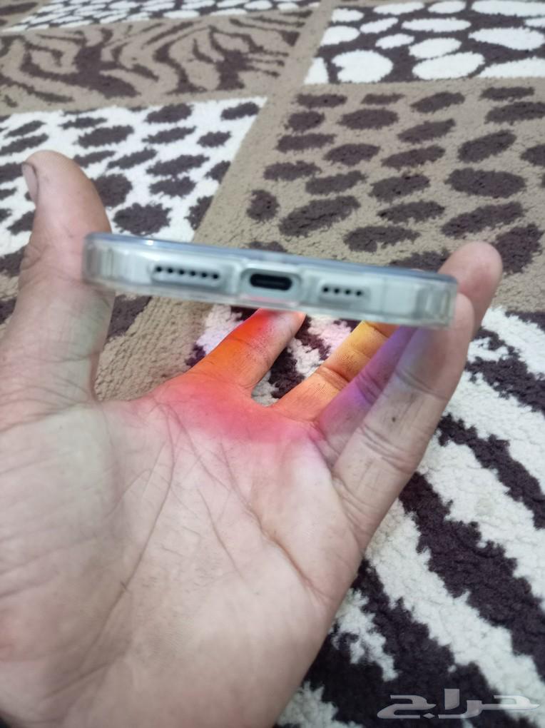 لبيع ايفون 15.تجميع دبي على السوم 600ريال63219553527938111