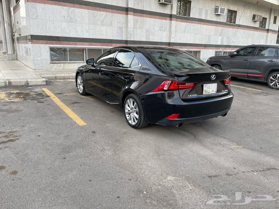 Lexus IS25063333419821571114