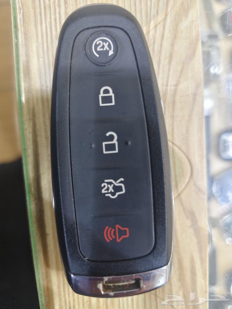 Ford Edge from 2012 to 2017, original agency63333654801921111