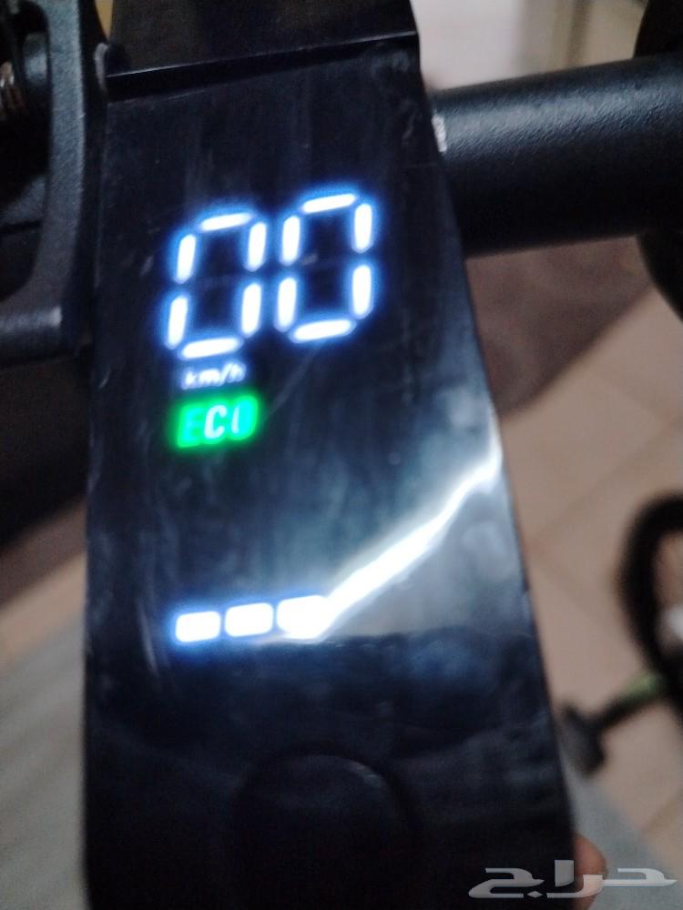 Green Power electric scooter, speed 47, used for 6 months, charger available63214646334467112