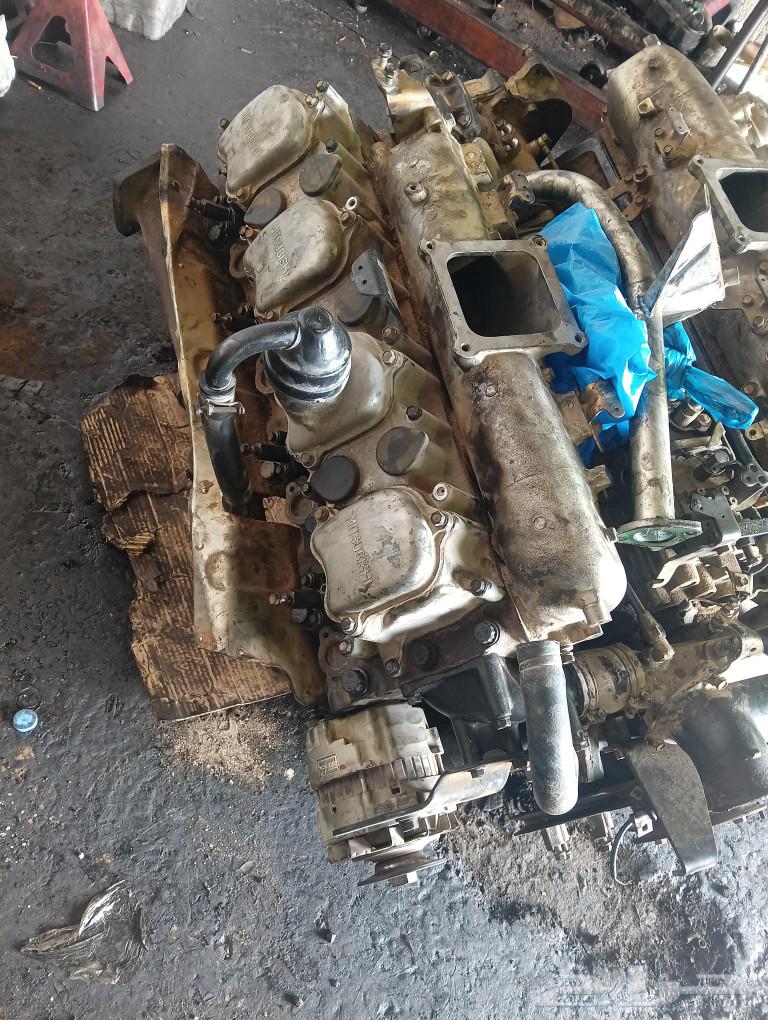 مكينه متسوبيشي كلاب 8سلندر63214617383298111