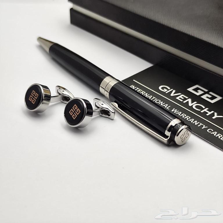 Pen and your backpack, Gucci63217573143426114