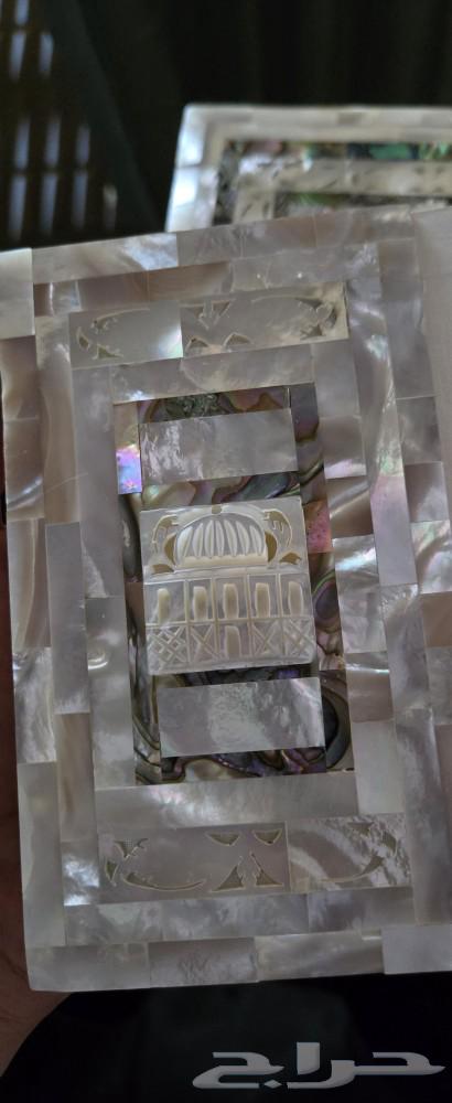 A box of mother-of-pearl, and a Quran from over 40 years of Saudia Airlines flights.63211622293249113