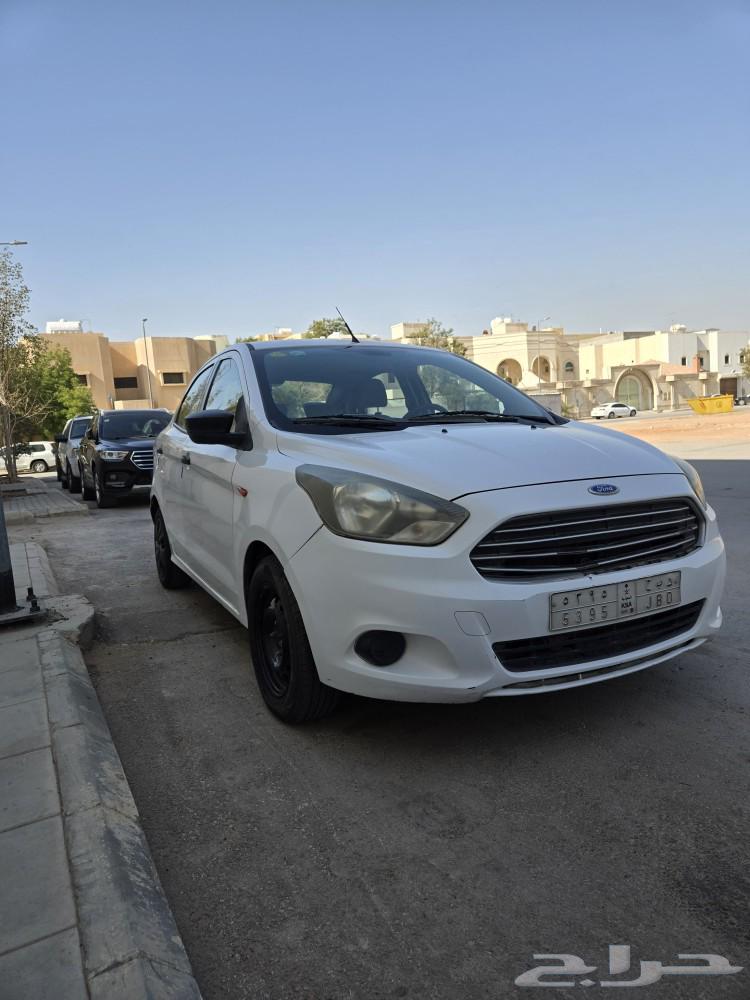 للبيع سياره فيجو نضيف موديل201863324449443074113