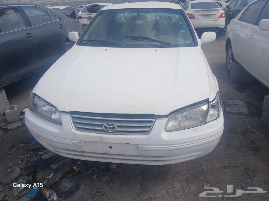 تايوتا كامري 200063318576641793113