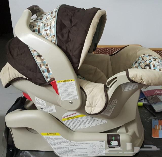 Used car cargo with a new and clean car seat63208115078019114