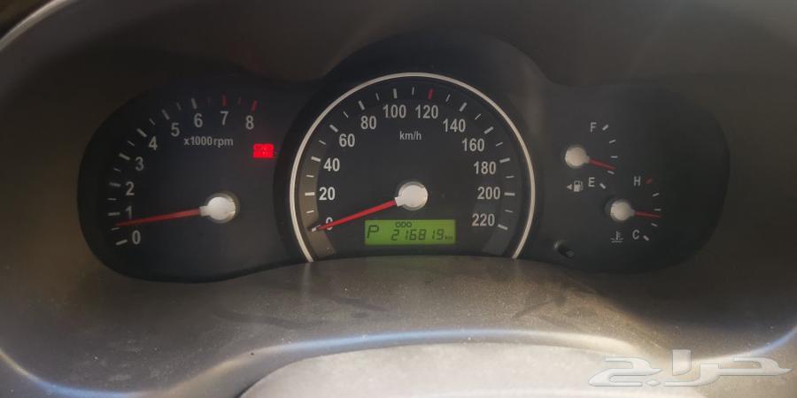 كيا كرنفال 200963318138863618112