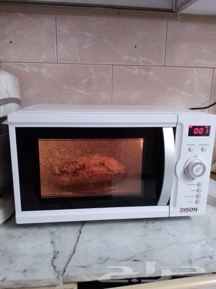 New Edison microwave with box, contact via WhatsApp only63206602209025111