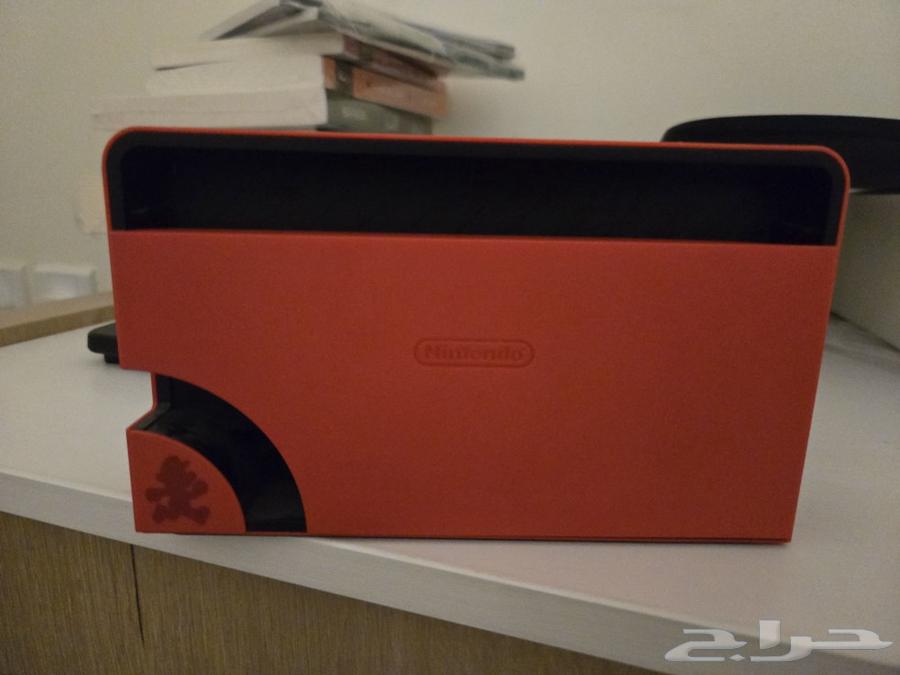 Nintendo Switch with unique simple usage and two games63205568354561111