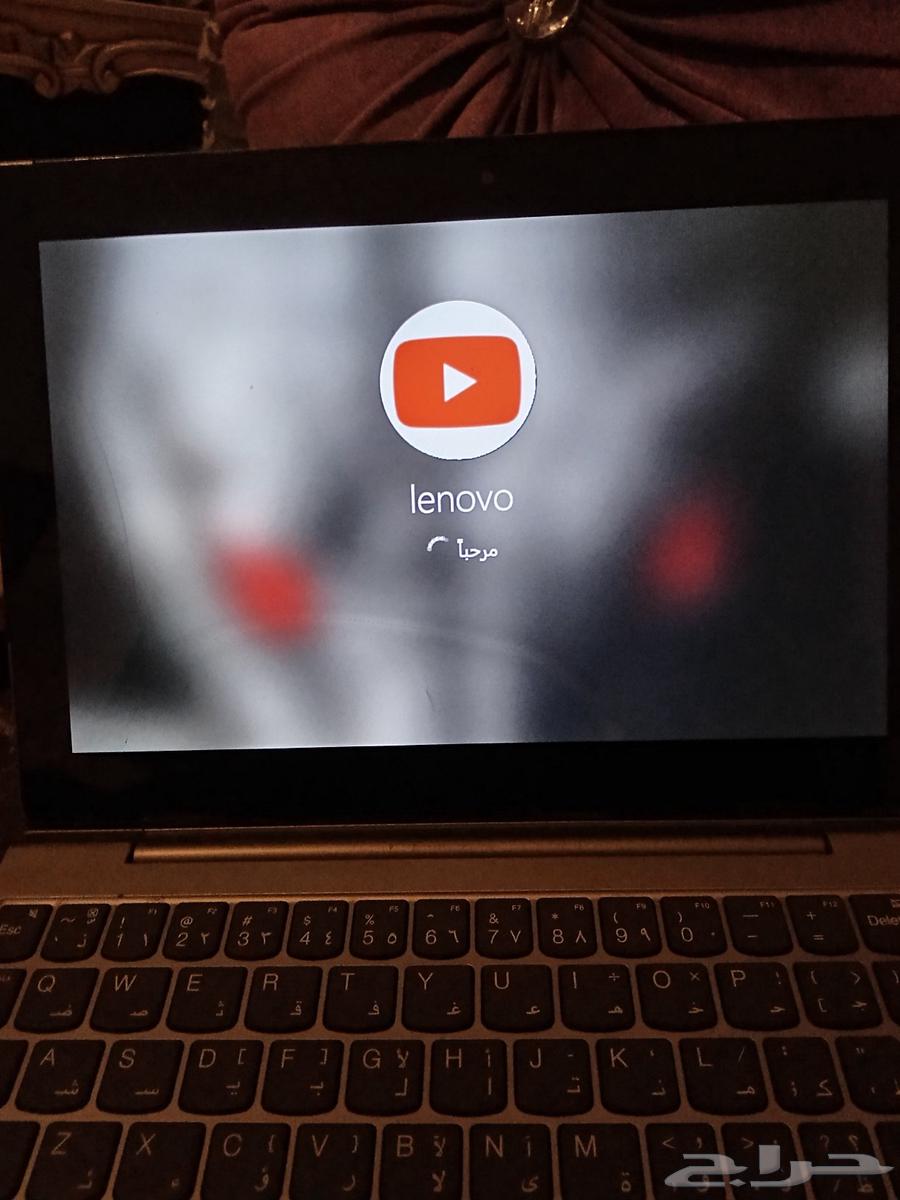 My laptop is fully functional, with a minor crack on the outer screen.63206120576129113