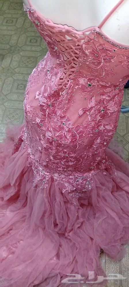 A new queen dress used only once for 6 hours63205088920705112