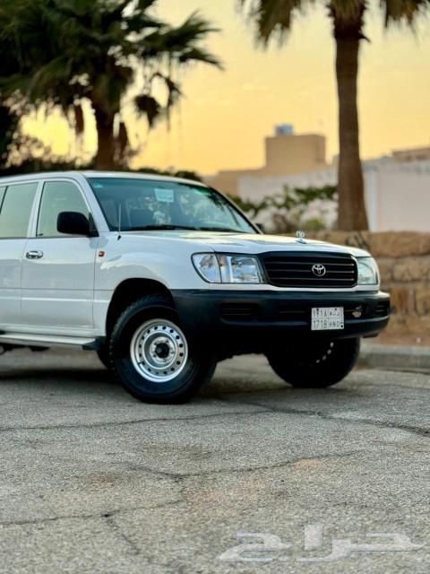 Toyota Land Cruiser G model 200063309920662787113