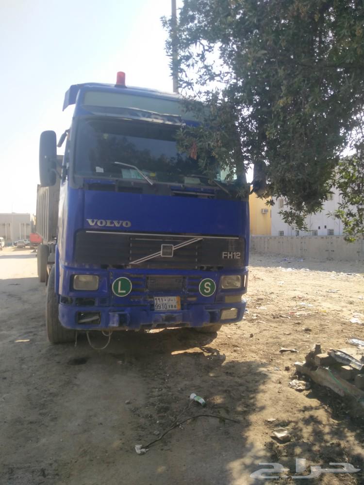 فولفو 2002مع الصندوق للبيع لغرض السفر63309729947009114