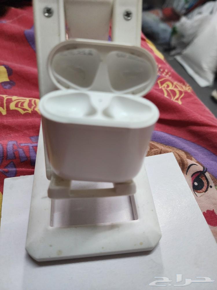 Apple AirPods 2nd generation, brand new, nothing wrong with it. Price 40063205084770562111