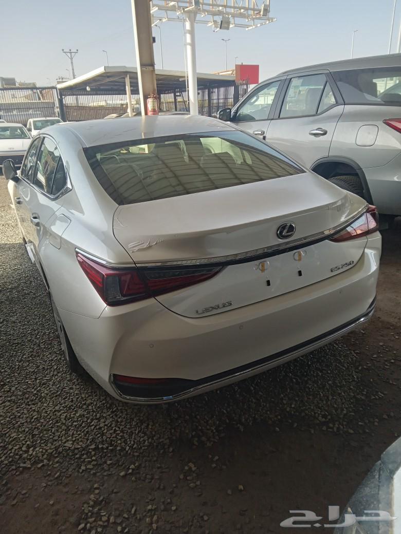 Lexus Standard63311535929603112