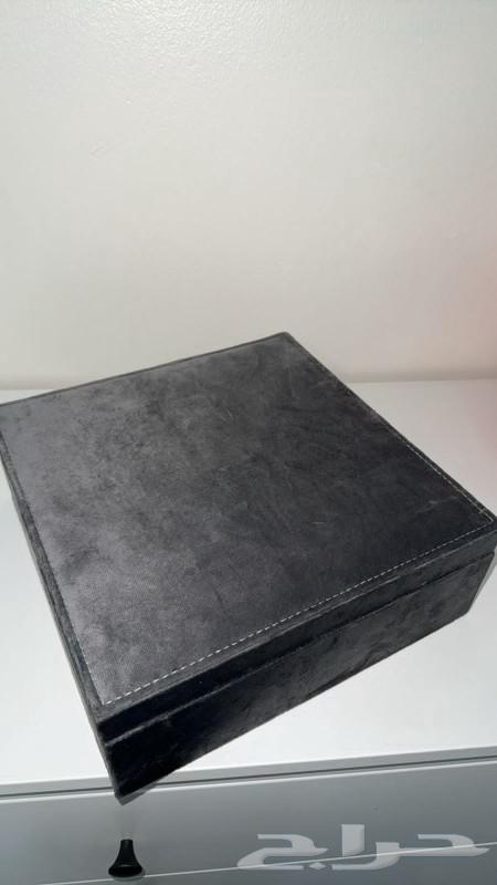 Zircon set with diamond design, including jewelry box63200861830018111