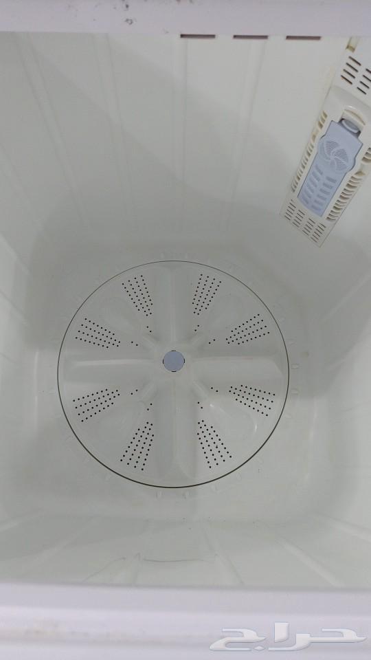 Electrical appliances, a good used washing machine, well-used.63203952293122114
