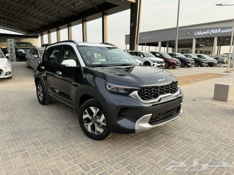 Kia Sonet 2023 model, Foundation Day offers, 66,000 including tax63305413751554111