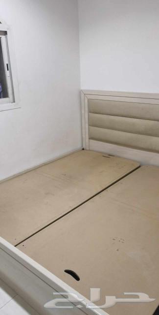 Bedroom with a loft, kitchen, and two split air conditioners63197877371394111