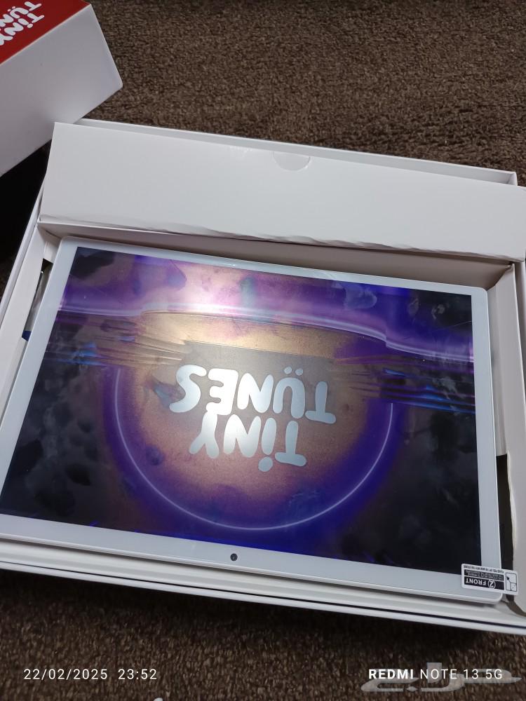 ايباد جديد .ذاكره 512جيجا بايت .شريحتين .واي فاي ..يحتوي على63197850863617112