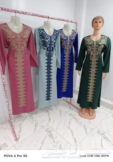 Women's Egyptian galabeyas, whole.63193333797890114
