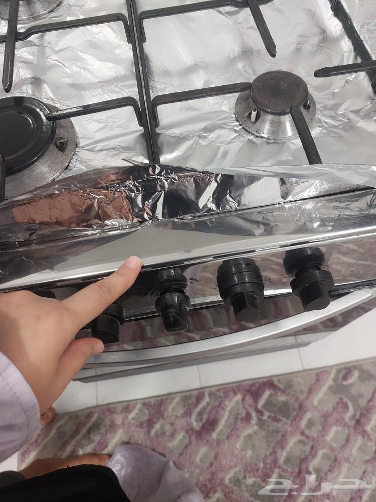 A very clean gas stove for sale63193841842562113