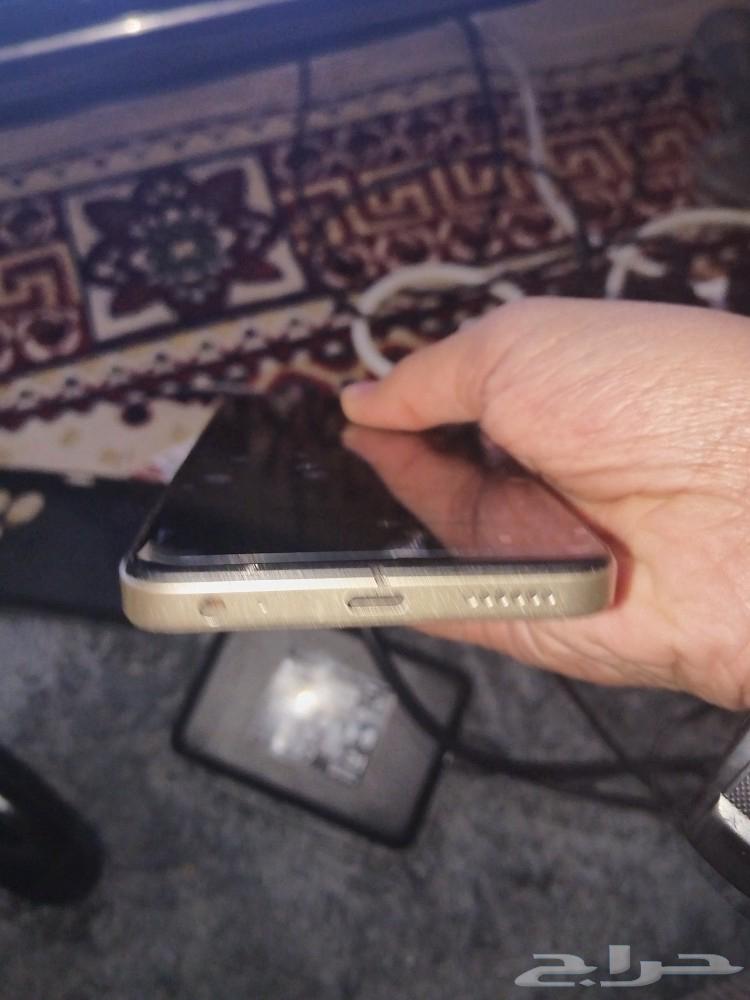 انفنكس لببيع م انفك استخدمته فتره بسيطه جدا ونضيف مره على63191330403715113