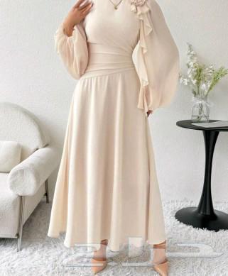 I didn't buy it even once because the size was smaller; the smallest size is M, priced at 80 riyals.63186461707266112